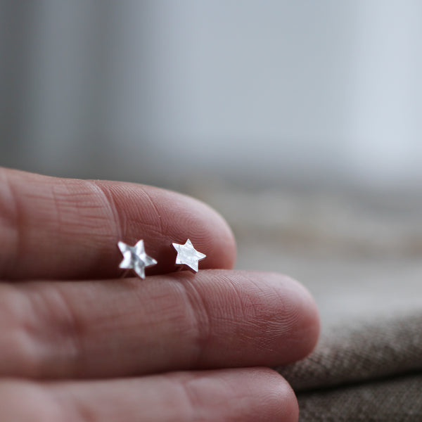 Star stud earring
