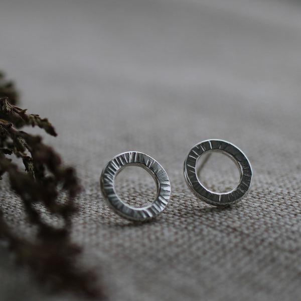 Silver hammered link stud earrings, Everyday silver earrings designed and handmade in Aberdeen