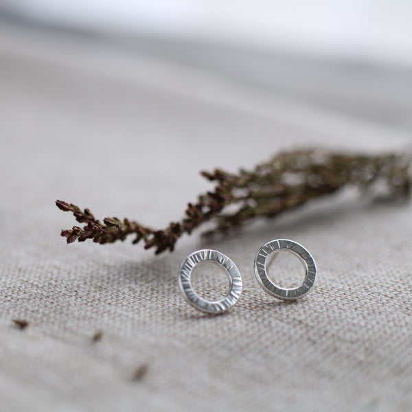 Silver hammered link stud earrings, Everyday silver earrings designed and handmade in Aberdeen