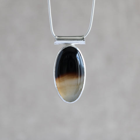 Agate set in sterling silver by Aimi Cairns Jewellery, Limited edition jewellery