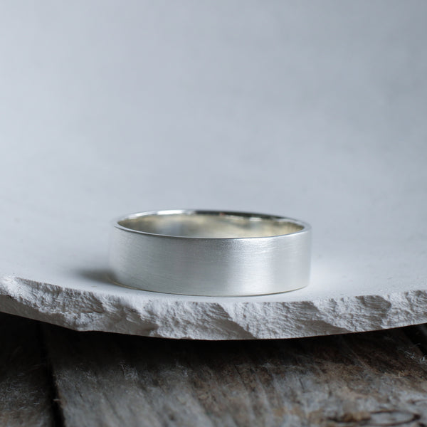Satin silver ring
