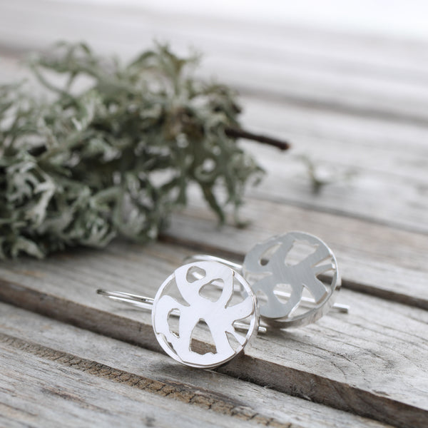 lichen earrings, handmade silver earrings inspired by scottish lichen
