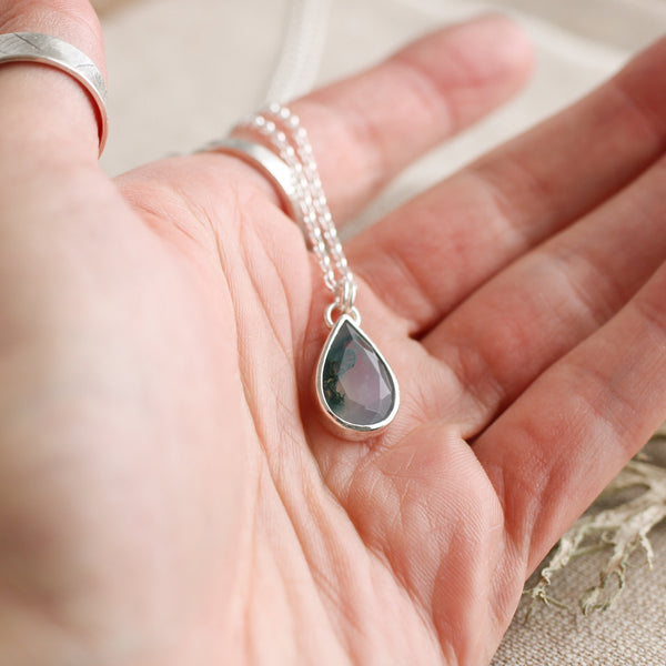 Mini moss agate pendant