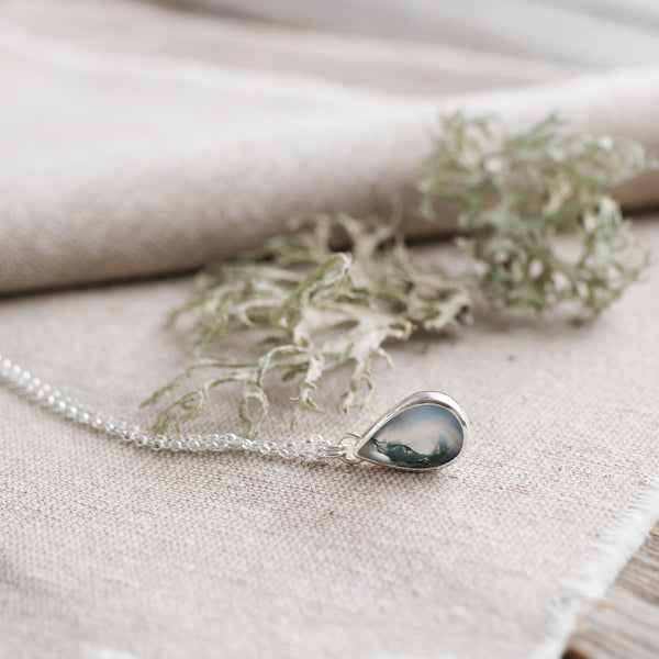 Mini moss agate pendant