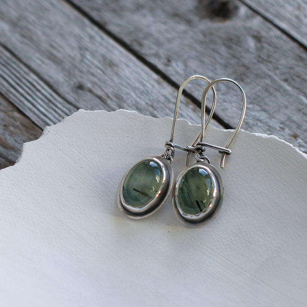 Prehnite silver earrings