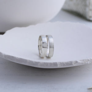 Plain or polished silver ring